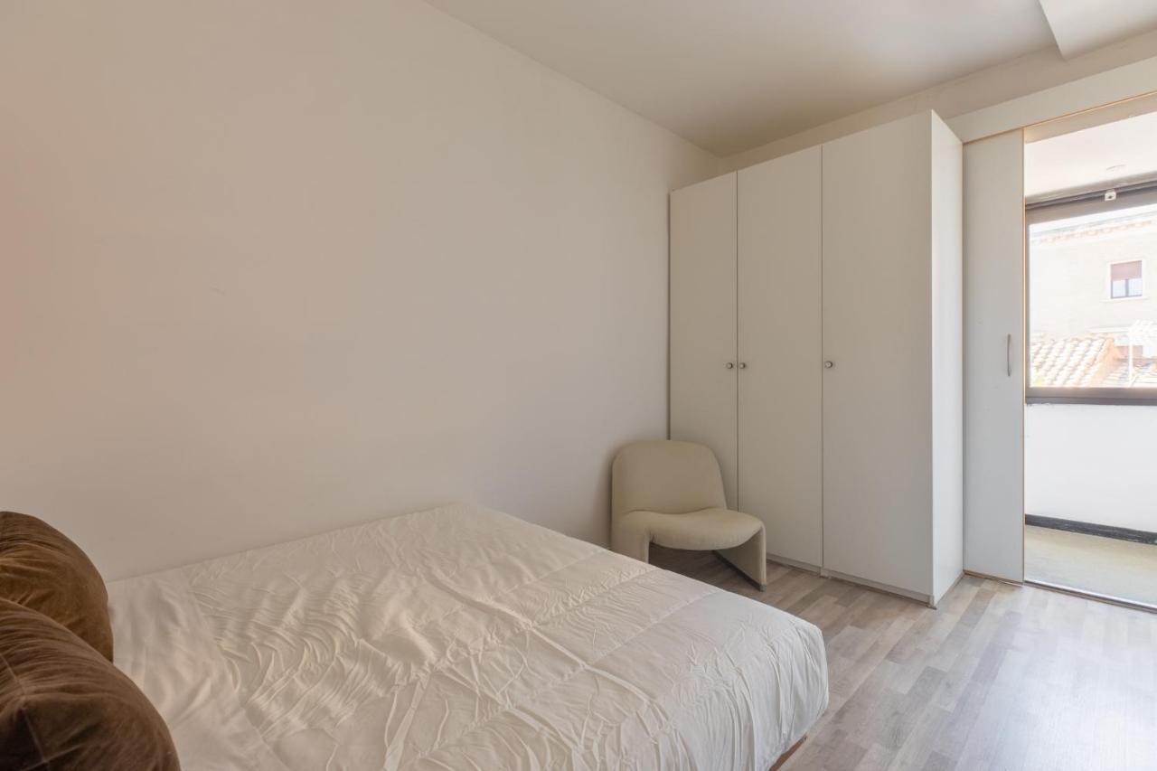 Iflat Trastevere Industrial Apartment Rom Exterior foto